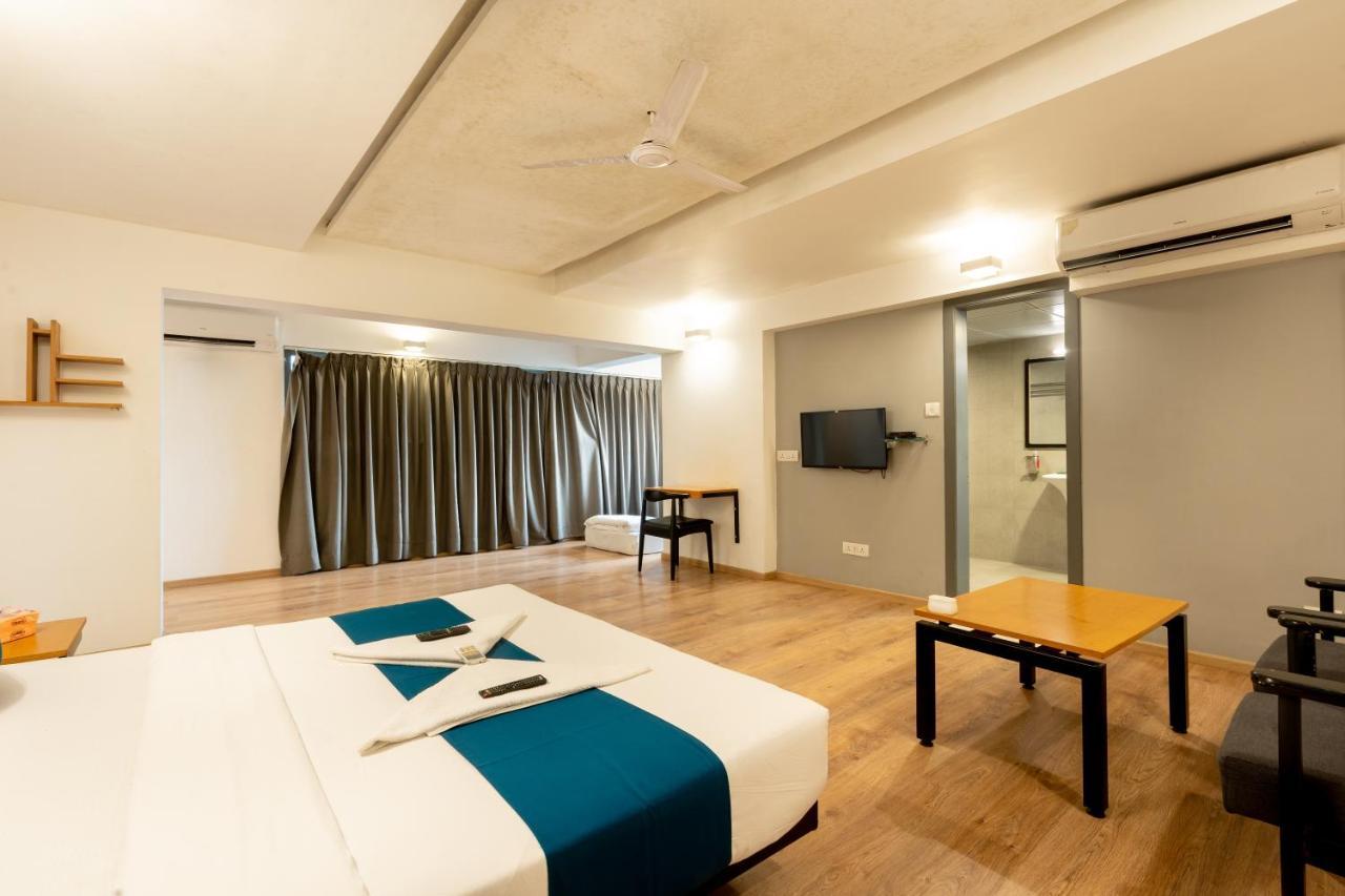 Hotel Arma Town House มุมไบ ภายนอก รูปภาพ