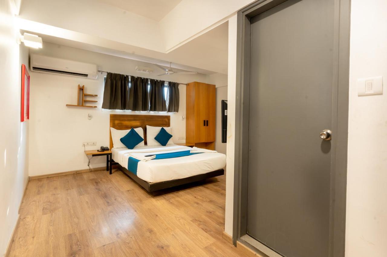 Hotel Arma Town House มุมไบ ภายนอก รูปภาพ